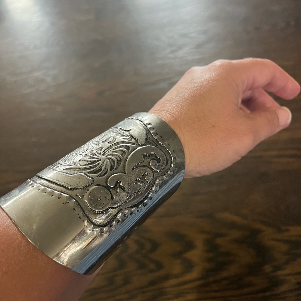 Silver Engraved Cuff Bracelet large 4in western detailed bracelet